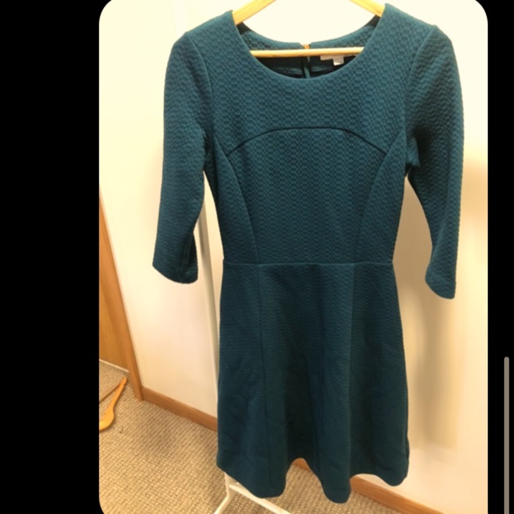 Boden 3/4 length sleeve quilted dress - Size 4